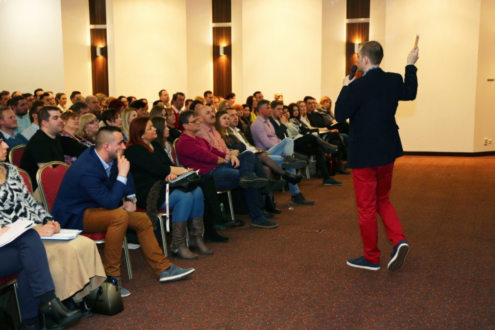 Frantisek Kozáček - vystúpenie na konferencii